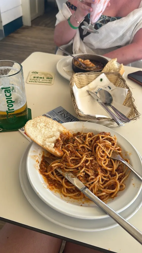 Ruby Johns_Beach Bar Horizonte_Costa Calma_review