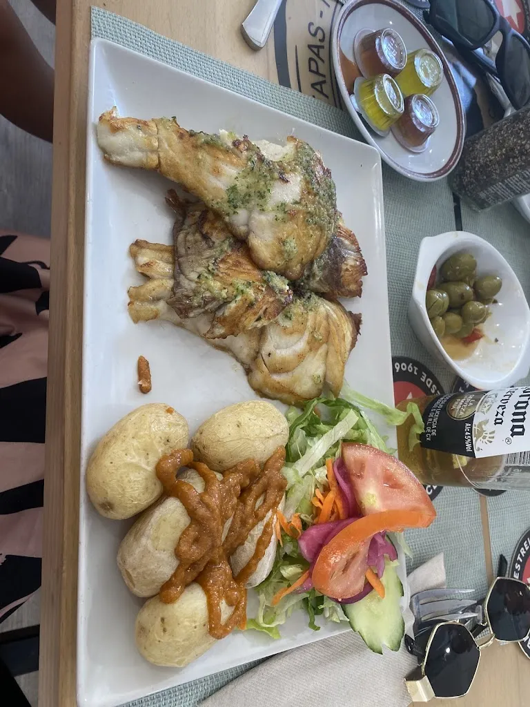 Magdalena_R_NOEL'S BAR_Costa Calma_recensione