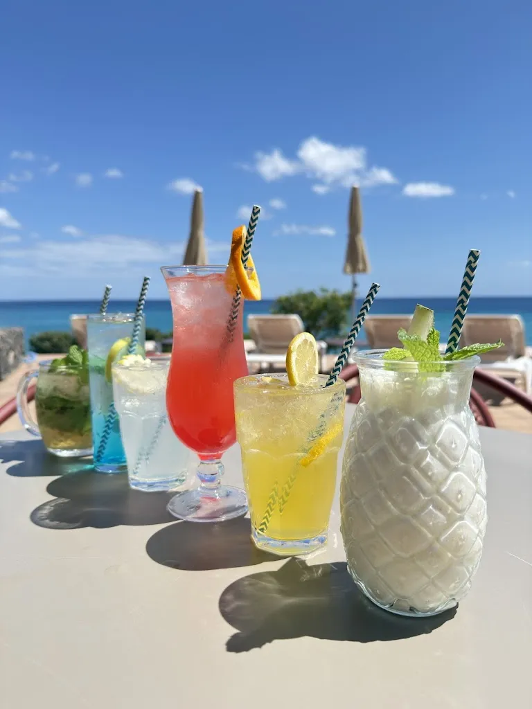 Playa Esmeralda Beach BaR2 restaurant in Costa Calma