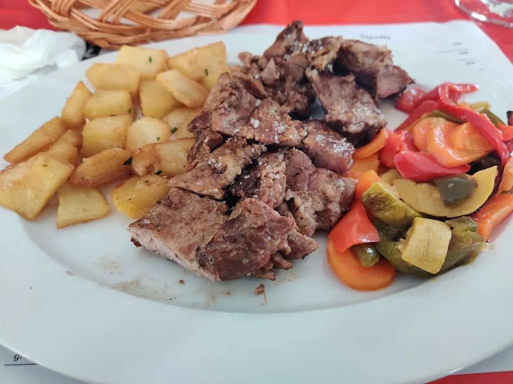 Iñaki Abadia_Asadero de Pollos a la brasa_Haría_recensione