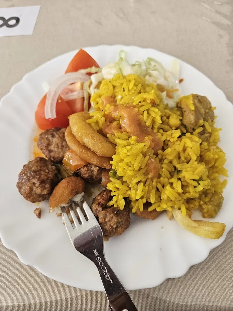 Catherine Lobo_Asadero de Pollos a la brasa_Haría_recensione