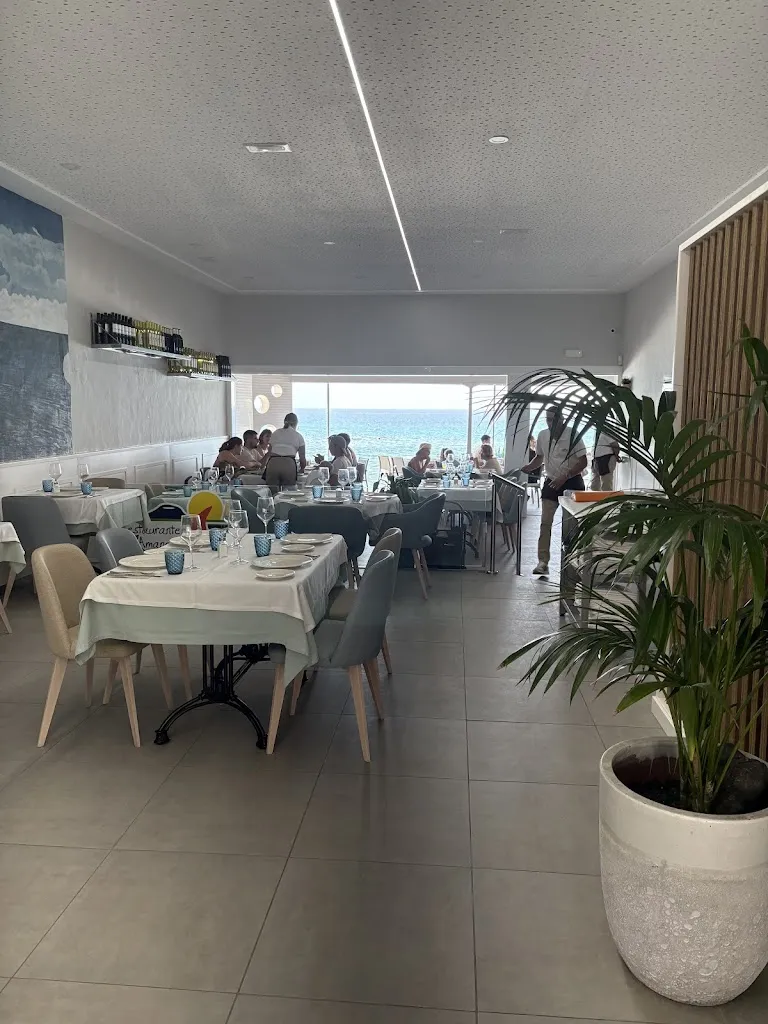 Benoit Delenne_Restaurante Amanecer_Haría_recensione