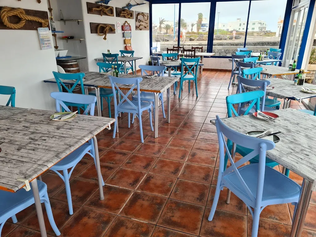 Restaurante El Charcon_Haría_slider_image_1