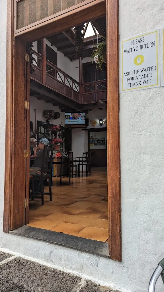 Dave Kearsley_Haría sociedad_Haría_review