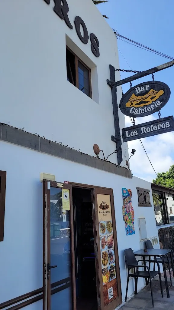 Ozer Sarac_Bar Los Roferos_Haría_review