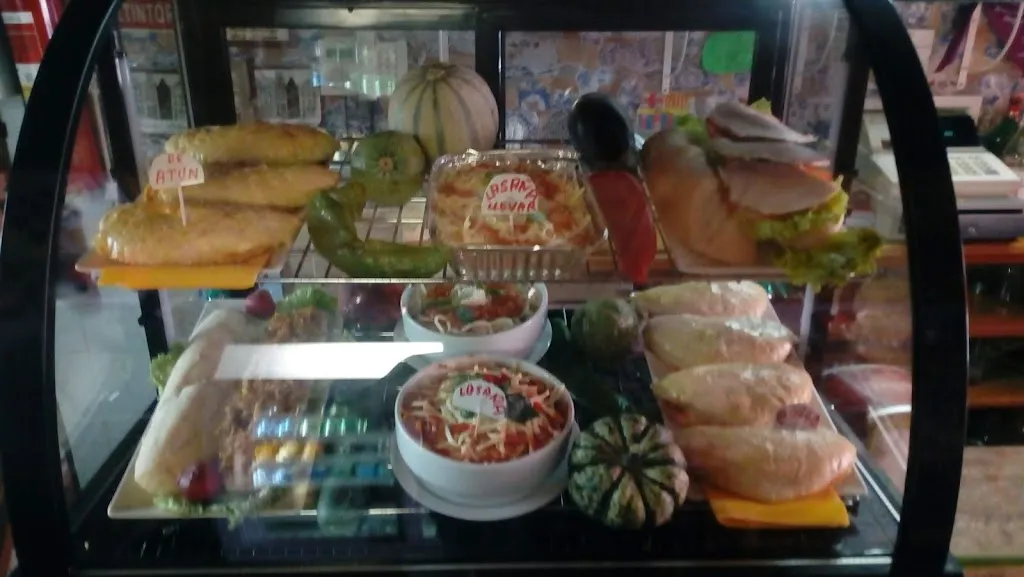 Menu_Pizzeria Los Guanches_La Guancha_image_8