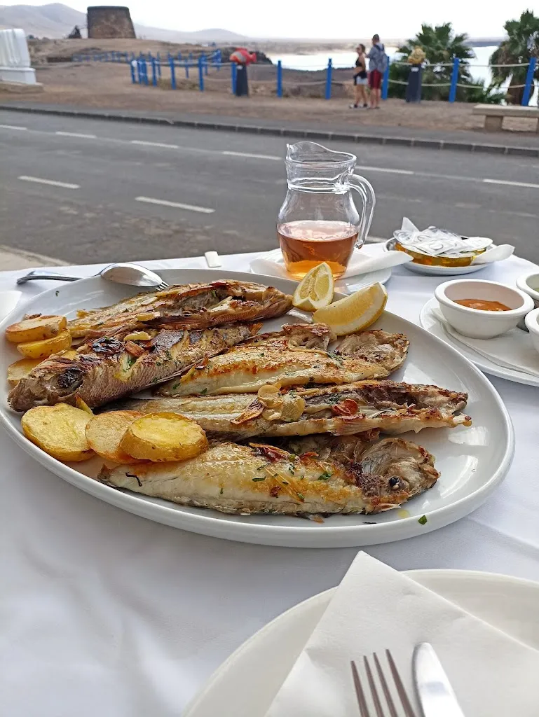 Menu_RESTAURANTE EL ROQUE LOS PESCADORES_El Cotillo_image_8
