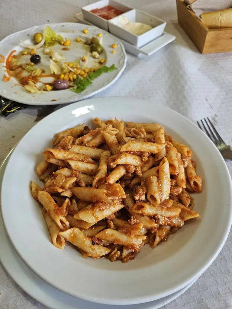 Mike Barker_El Nuevo Cocodrilo_Formentera del Segura_recensione