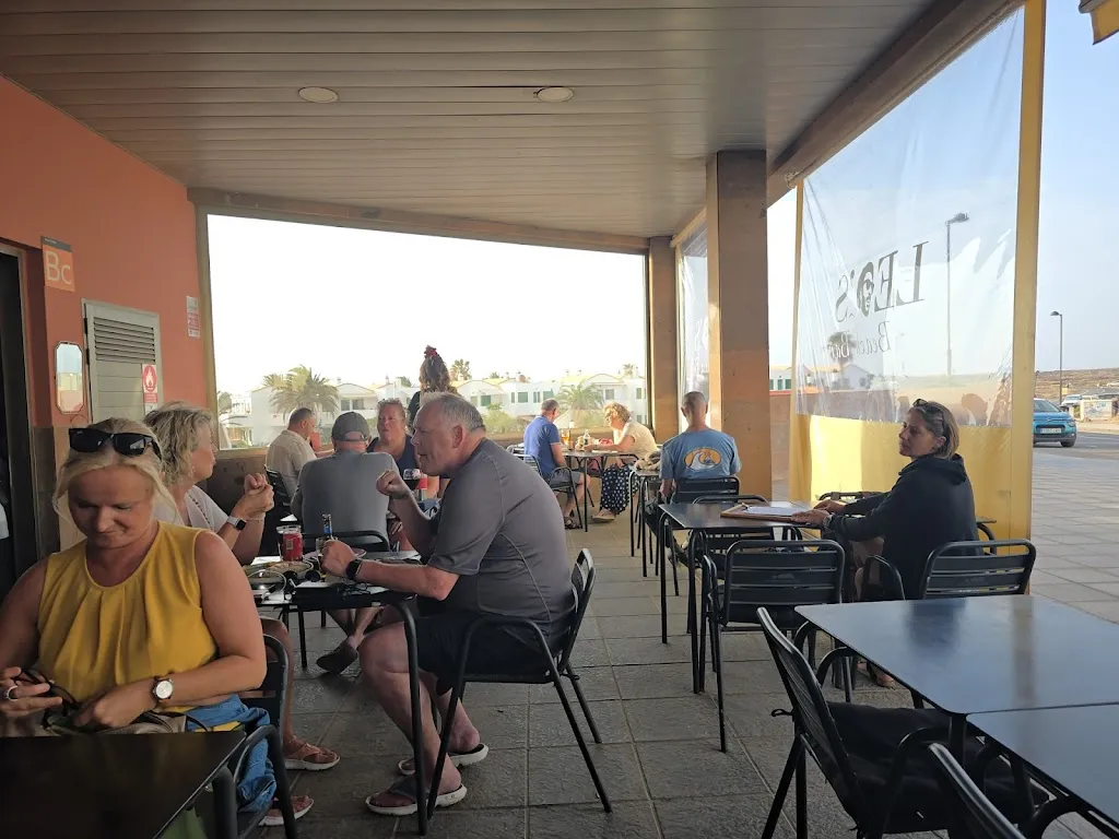 Mike Smith_Leo's Beach Bar_El Cotillo_recensione