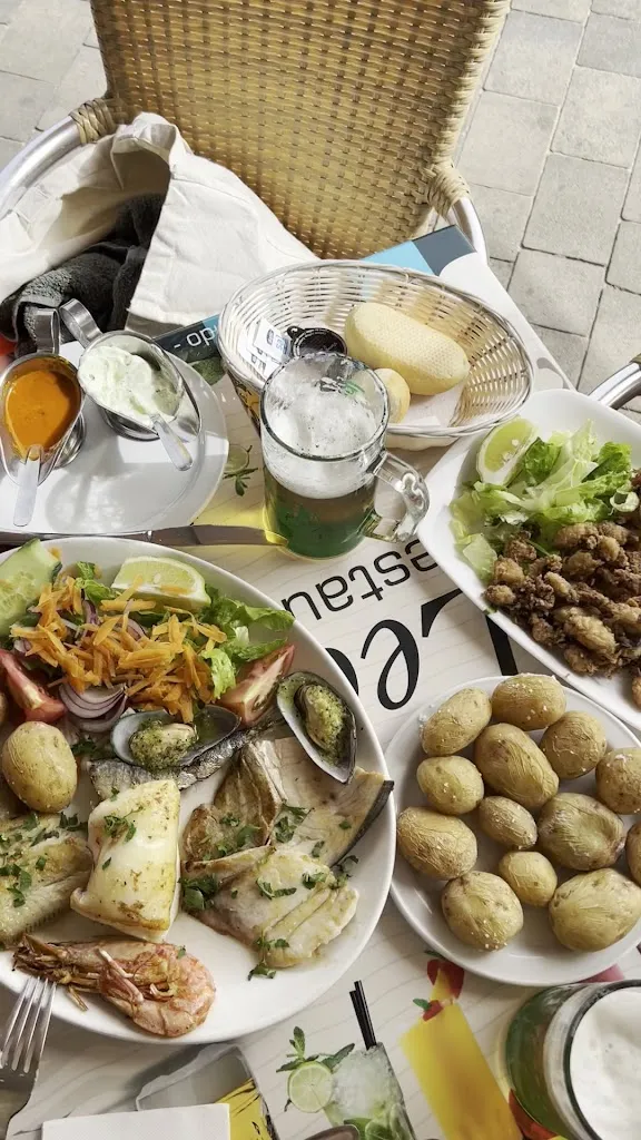 Leo's Beach Bar_El Cotillo_slider_image_2