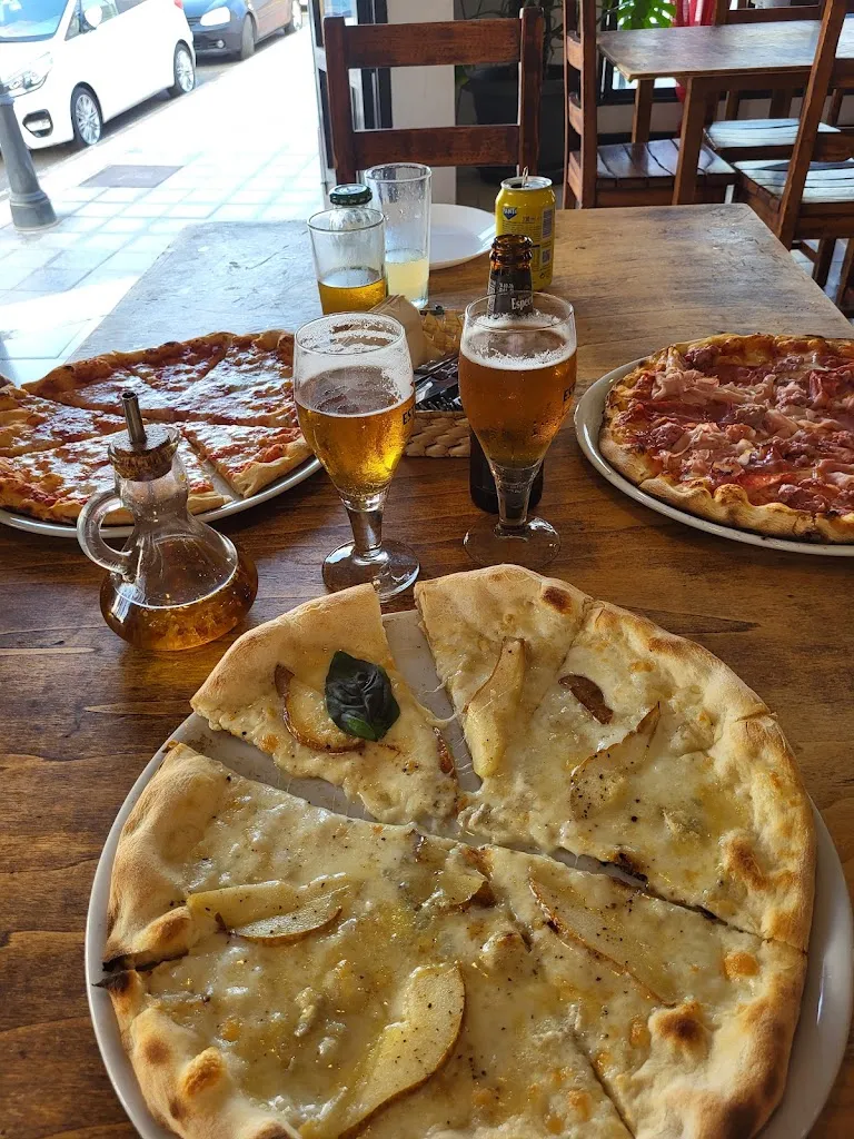 Kinga Kasprzyk_El Takun Pizzeria_El Cotillo_review