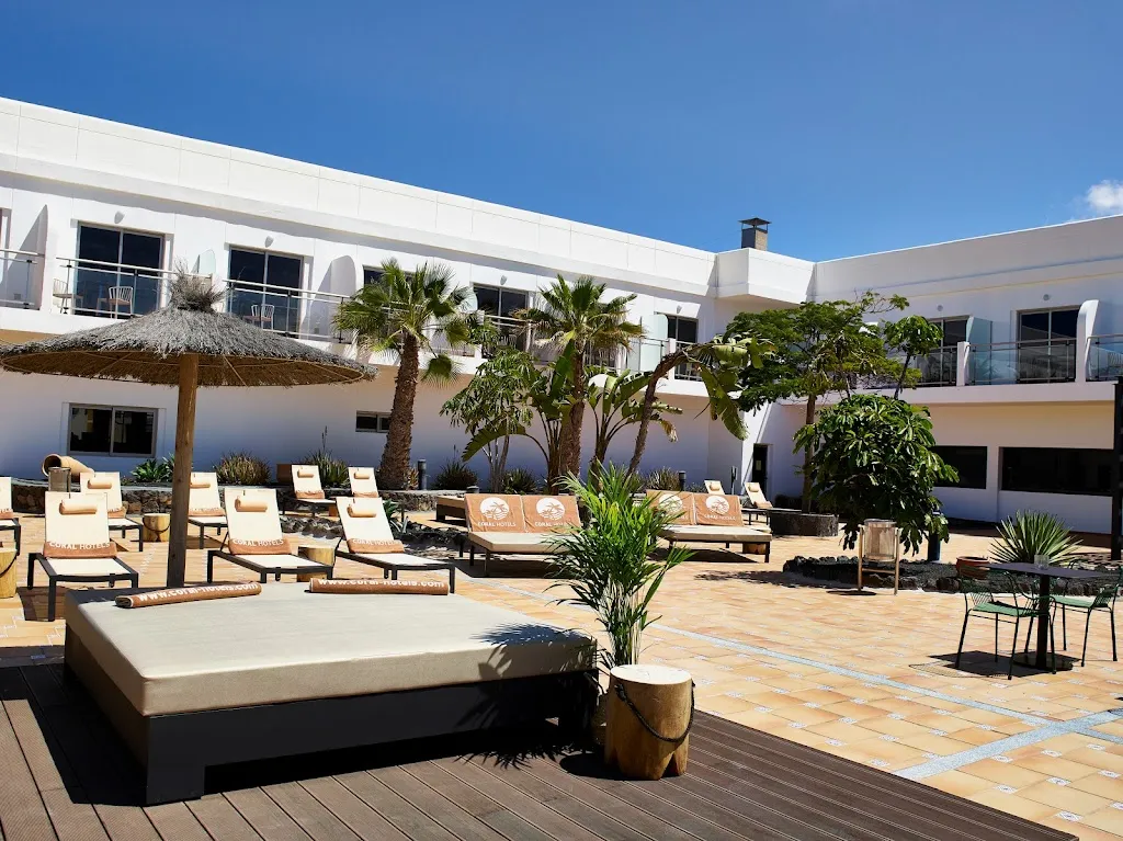 Hotel Coral Cotillo Beach restaurant in El Cotillo