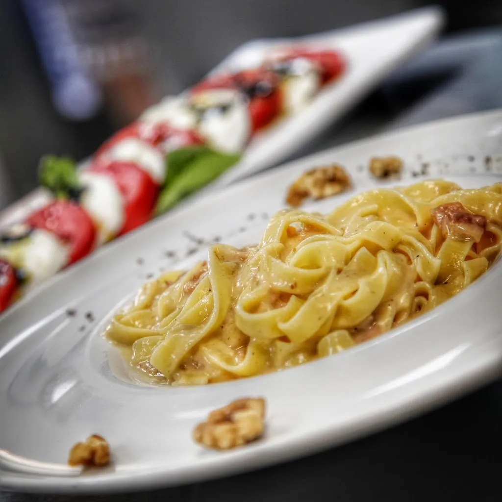 Pizza & Restaurant Mandala_La Oliva_slider_image_3