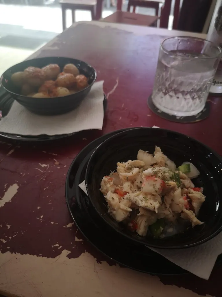 Bryn Evans_Come y Caña_Gáldar_review