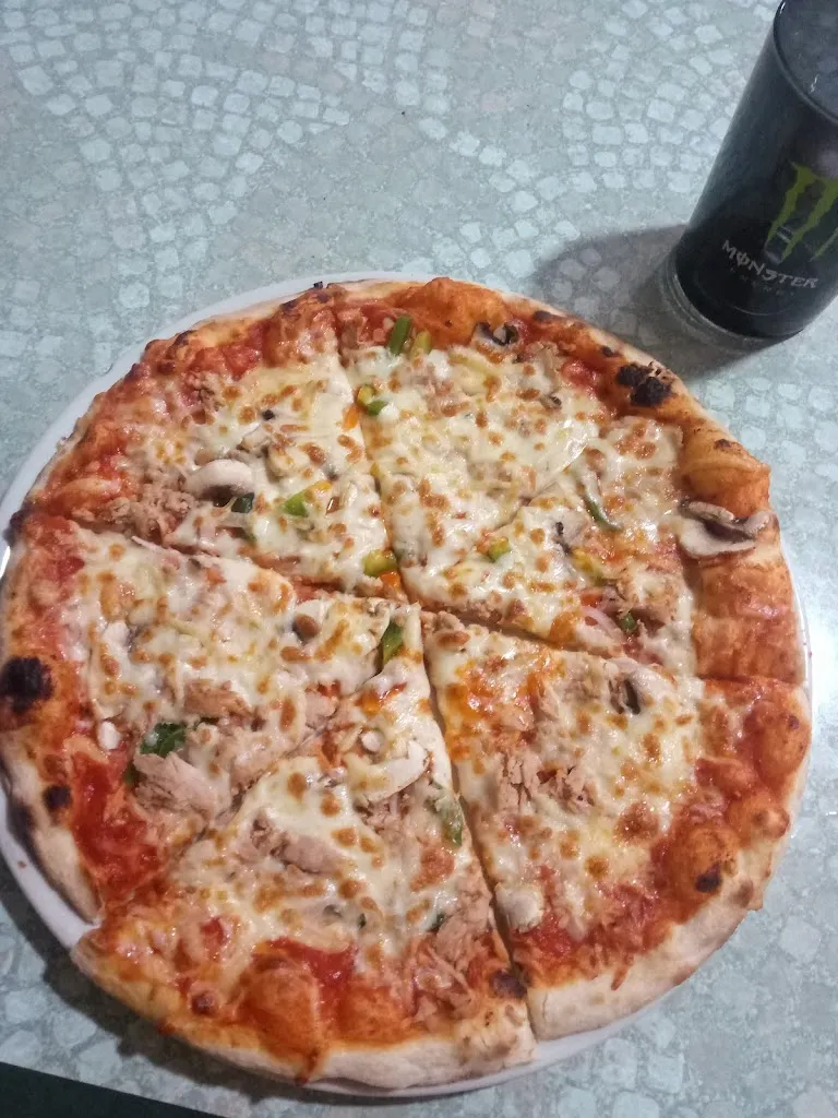 Pizzaria kebab toty 2 granja de Rocamora_Granja de Rocamora_slider_image_3