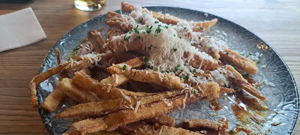 Costas Pom_Restaurante Dios los cria... y el viento los amontona_La Orotava_recensione