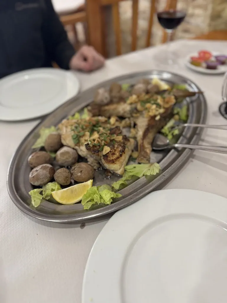 Nijolė Ž_Restaurante El rincón del pescado y la amistad_Lomo de Arico_review