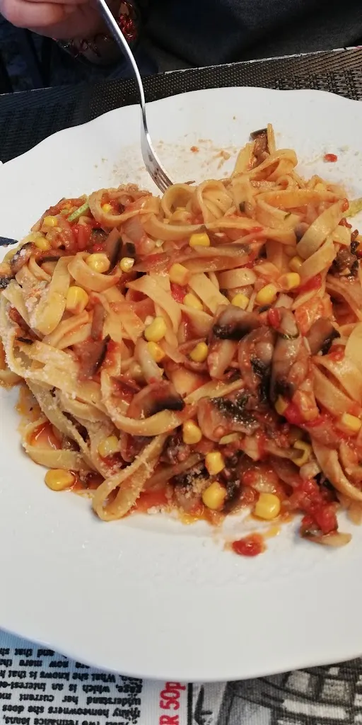 Menu_Pizzería A Vista_Lomo de Arico_image_5