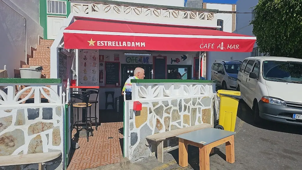 Café al Mar restaurant in Lomo de Arico