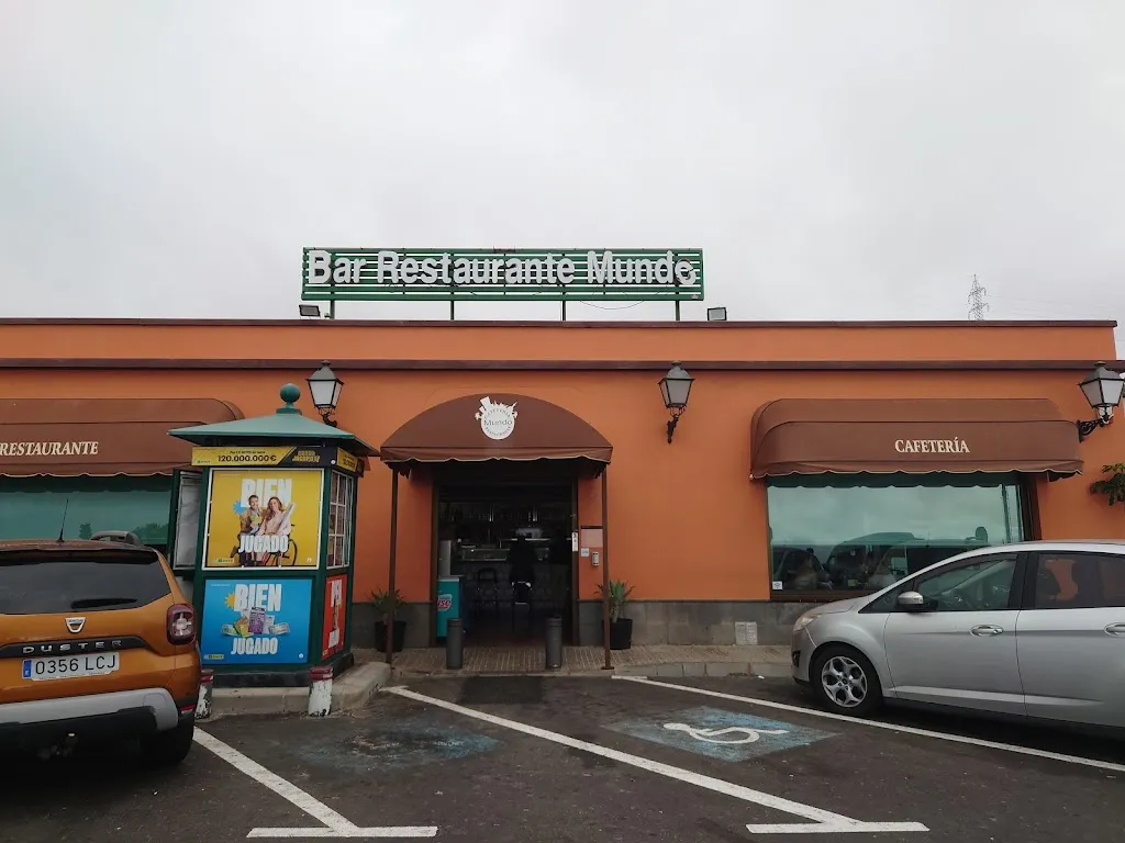 Restaurante Mundo restaurant in Lomo de Arico