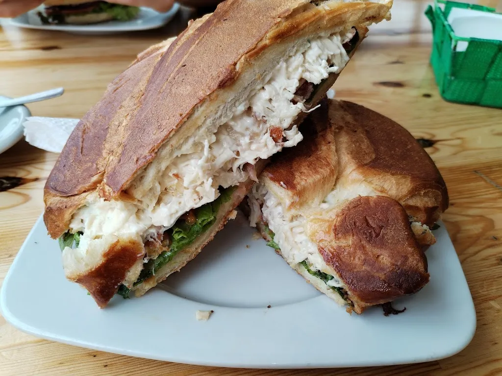 Gergely Kósa_KM 74_La Matanza de Acentejo_review