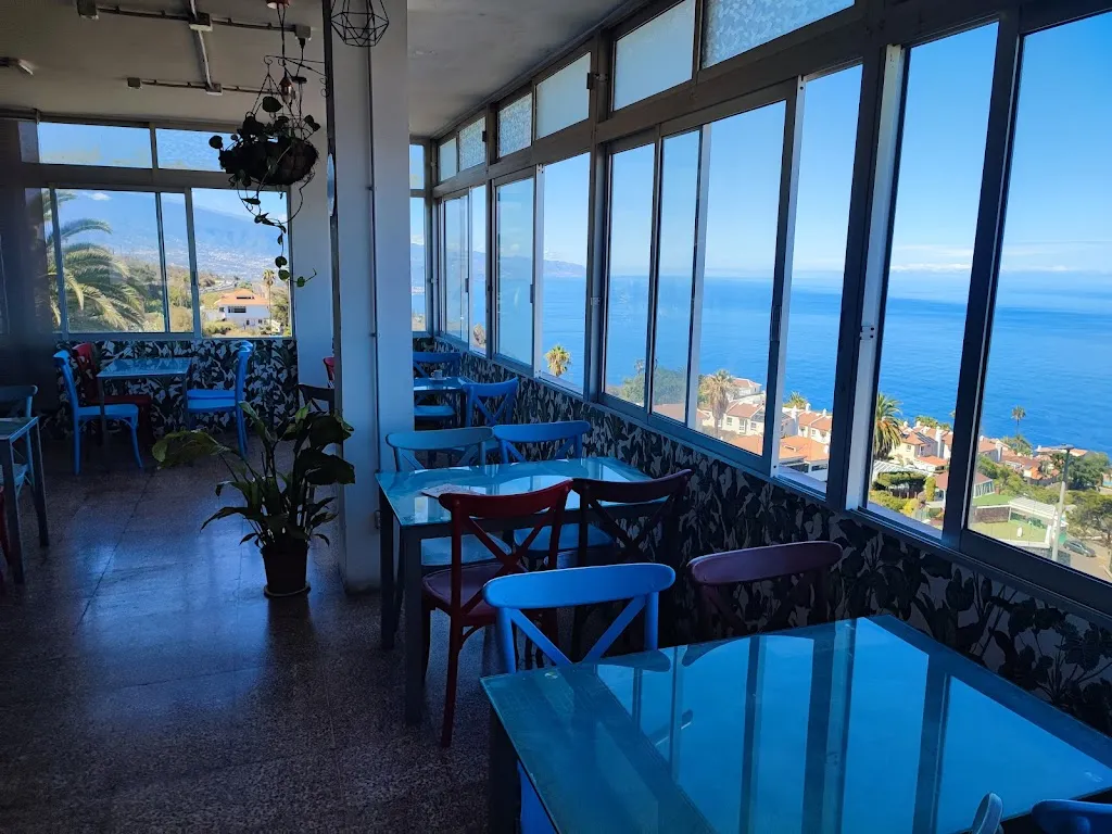 KM 74 restaurant in La Matanza de Acentejo