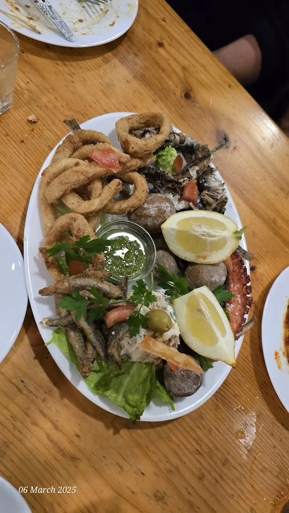 Aneta Korzekwa_Guachinche El Matraca Llano Del Moro_La Matanza de Acentejo_review