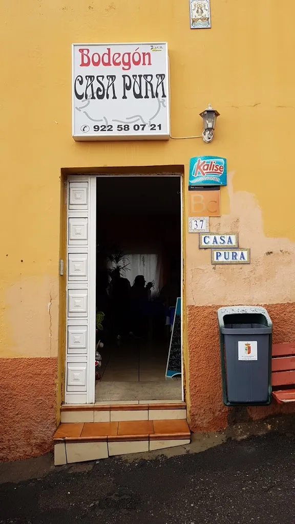 Bodegón Casa Pura restaurant in La Victoria de Acentejo