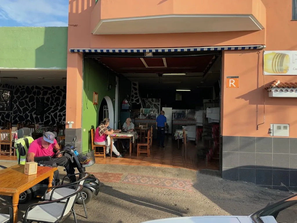 ROLFmotz_Guachinche Piscuela_La Victoria de Acentejo_review