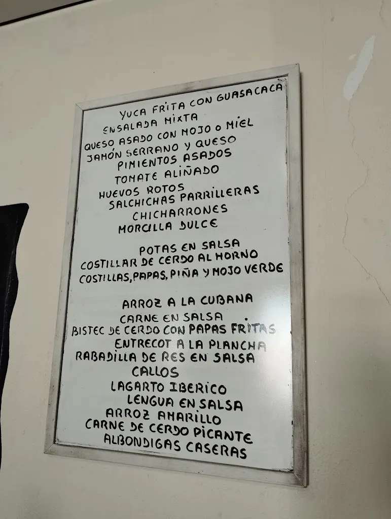 Menu_Casa kiko_Los Llanos de Aridane_image_4
