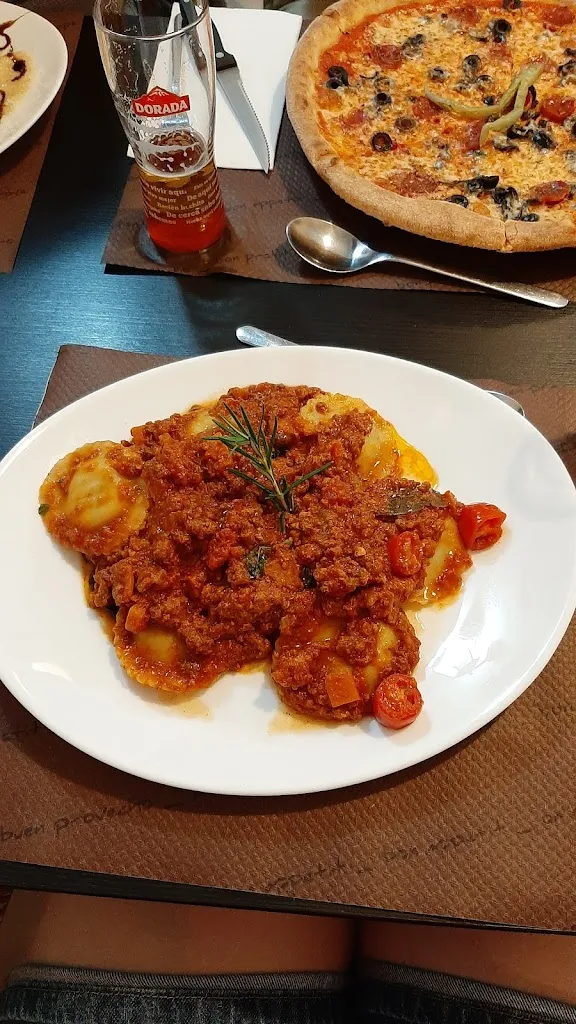 Olena Stadnyk_Taller De Pasta Fresca_Los Llanos de Aridane_review