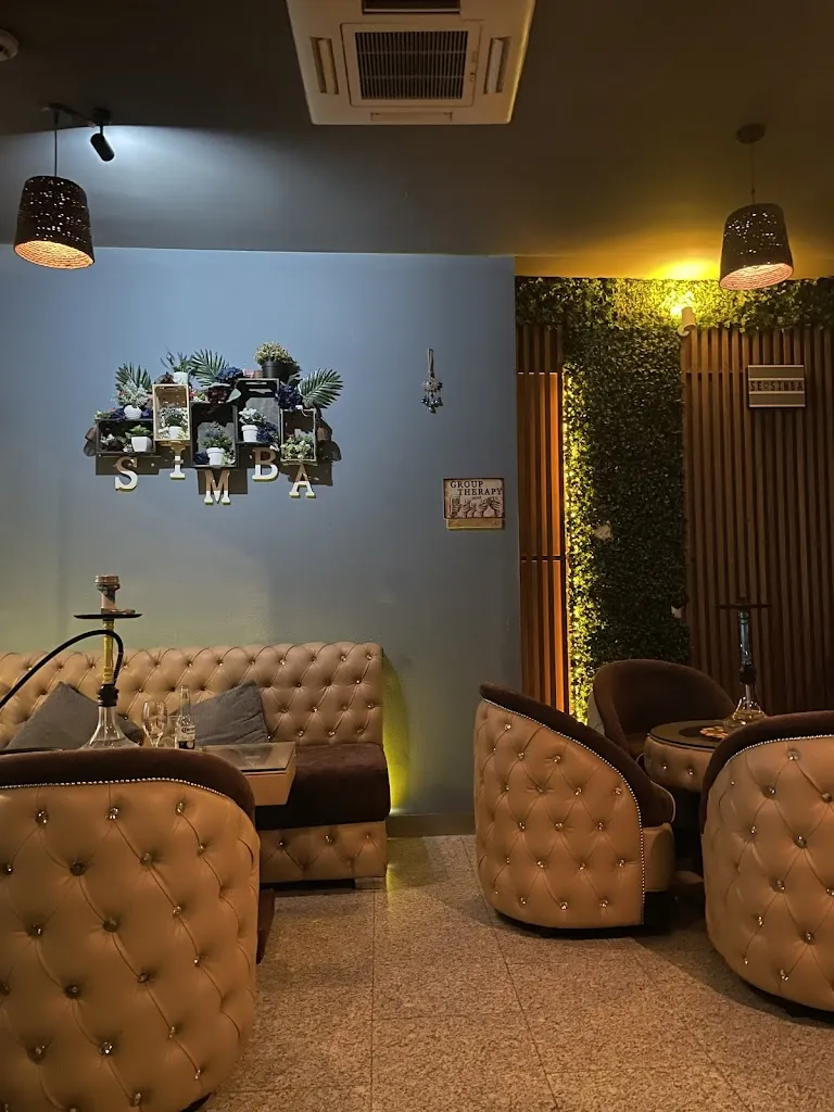 Daiena Shahid_Simba Lounge_Mazo_recensione