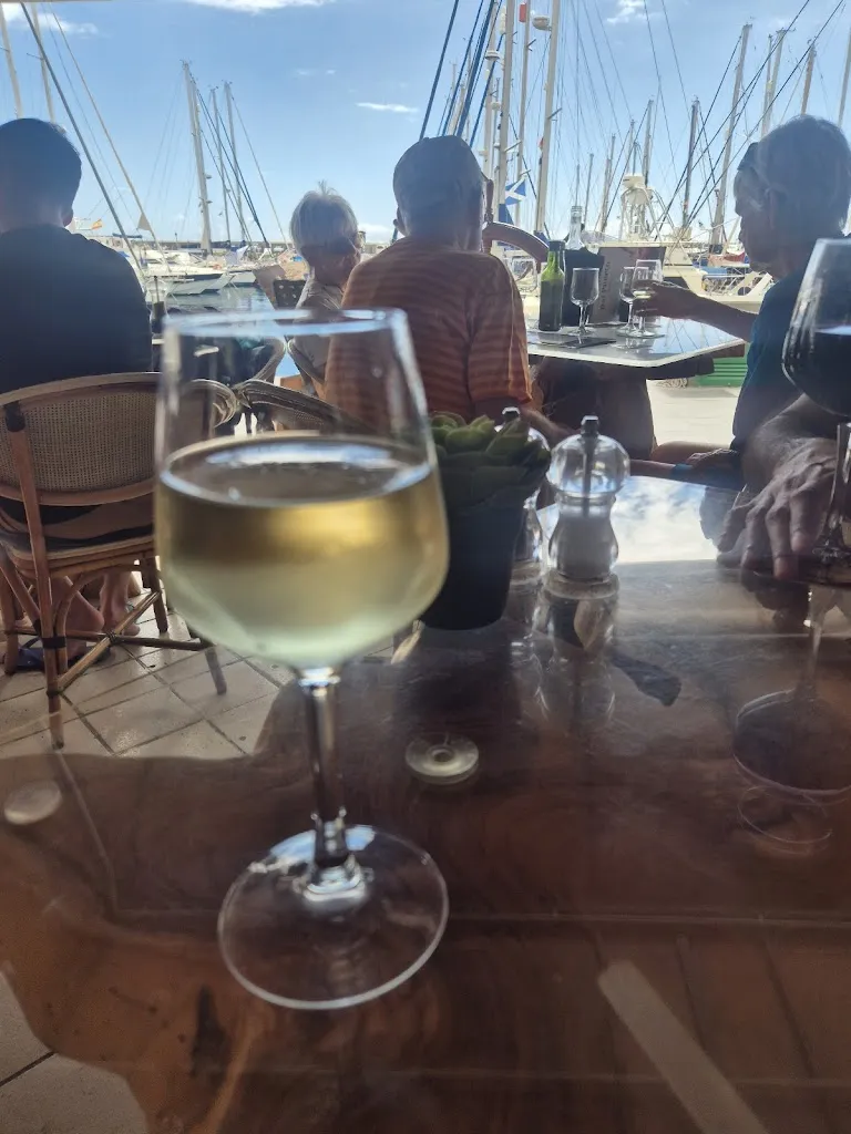 Laura F._El Malecon De Mogan_Mogán_review