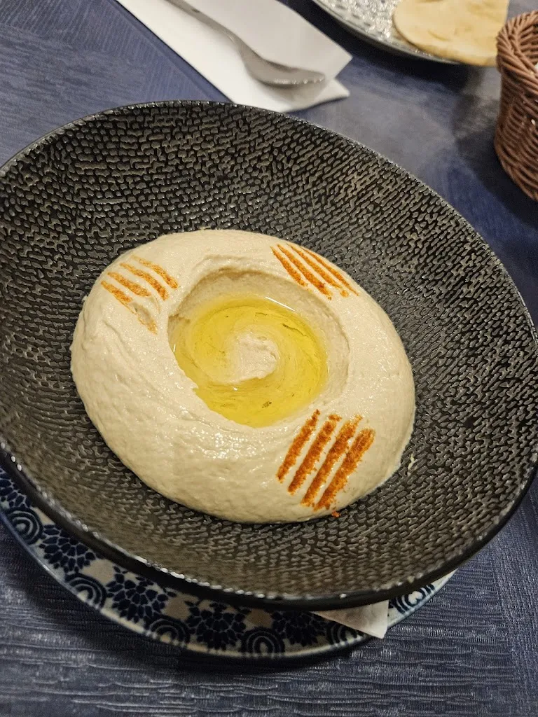 John Spellman_Al Bek_Mogán_review