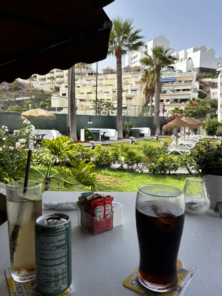 Erica W_Tipsy Los Gigantes_Los Gigantes_review