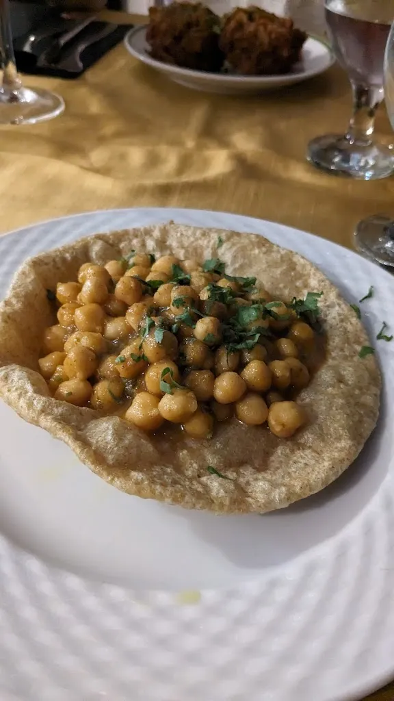 Vickie Hamilton-Barr_Punjab Sizzling_Los Gigantes_review