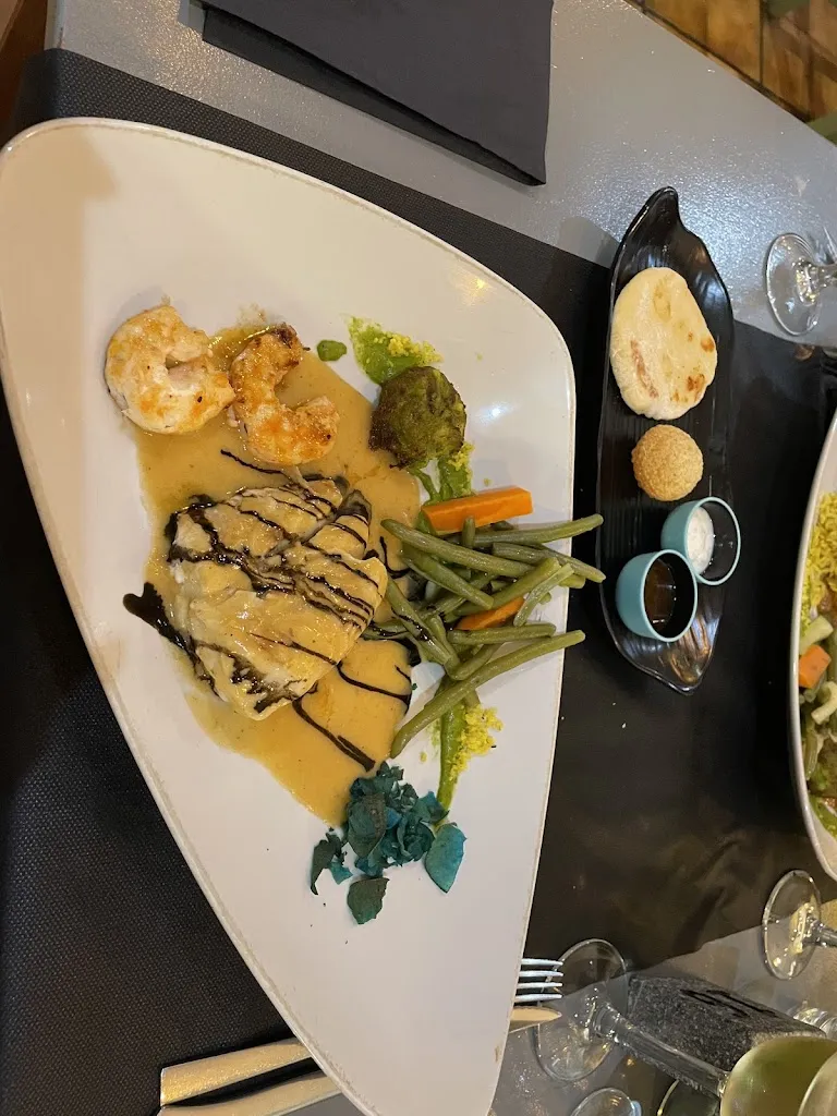 CK's Bistro_Los Gigantes_slider_image_3