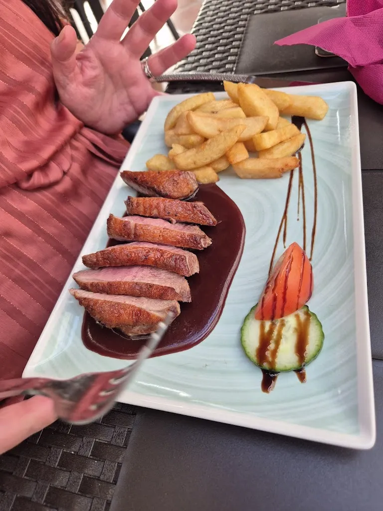 Martin Shallcross_Charlie's Bistro los Gigantes_Los Gigantes_recensione