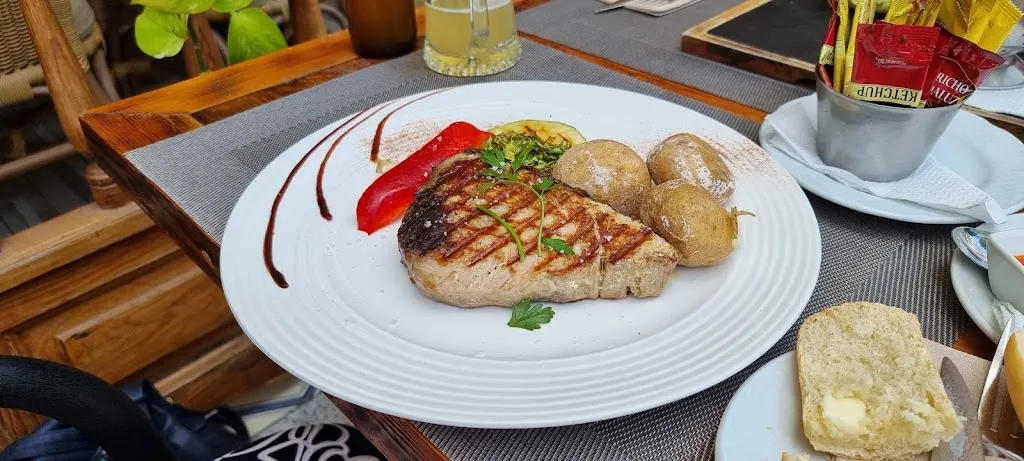 Restaurante Asturias_Los Gigantes_slider_image_3