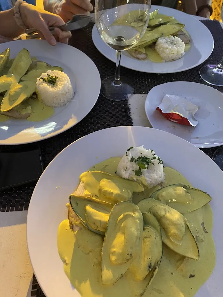 olga skokowska_Fisherman's Inn_Los Gigantes_review