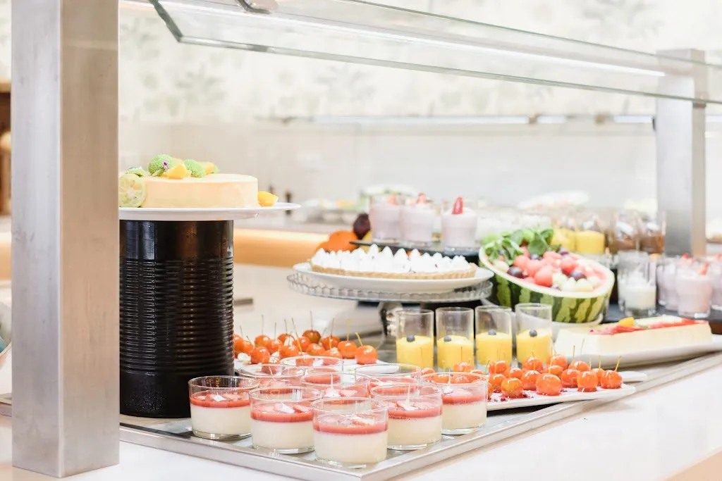 Regency Restaurant_Los Gigantes_slider_image_3