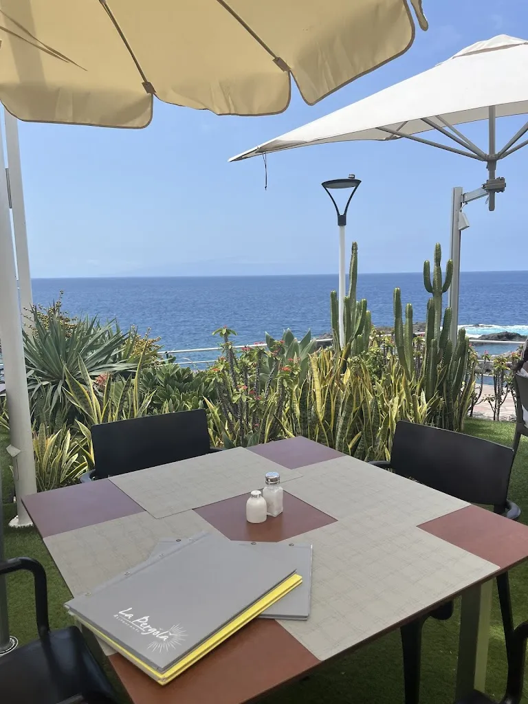 Restaurante la Pérgola_Los Gigantes_slider_image_3