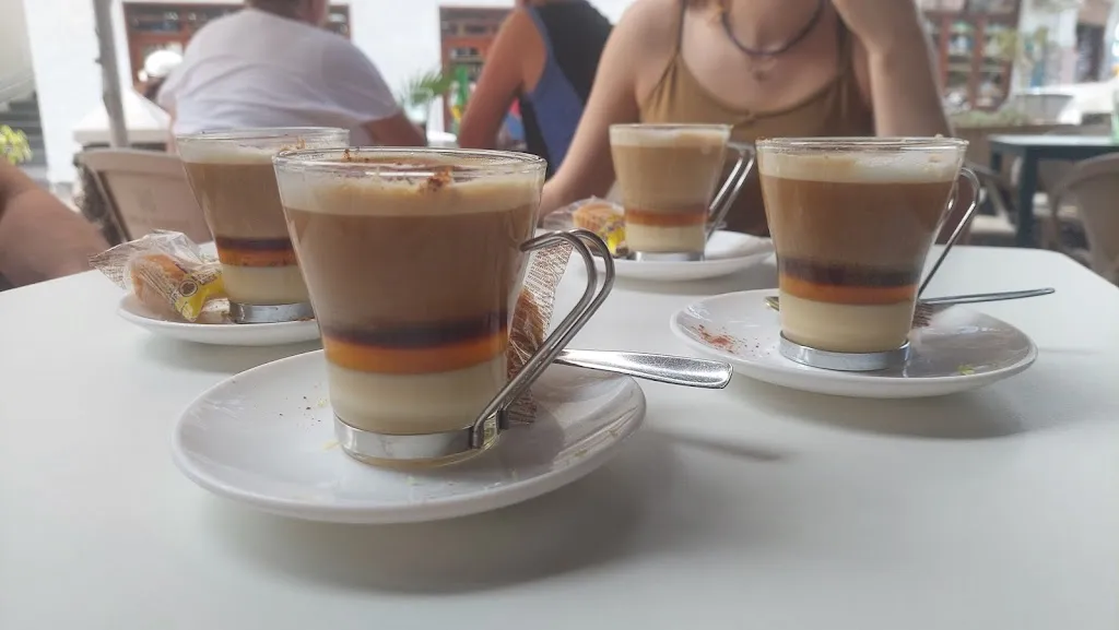 Akvile Palubinskiene_La Sangria_Los Gigantes_review