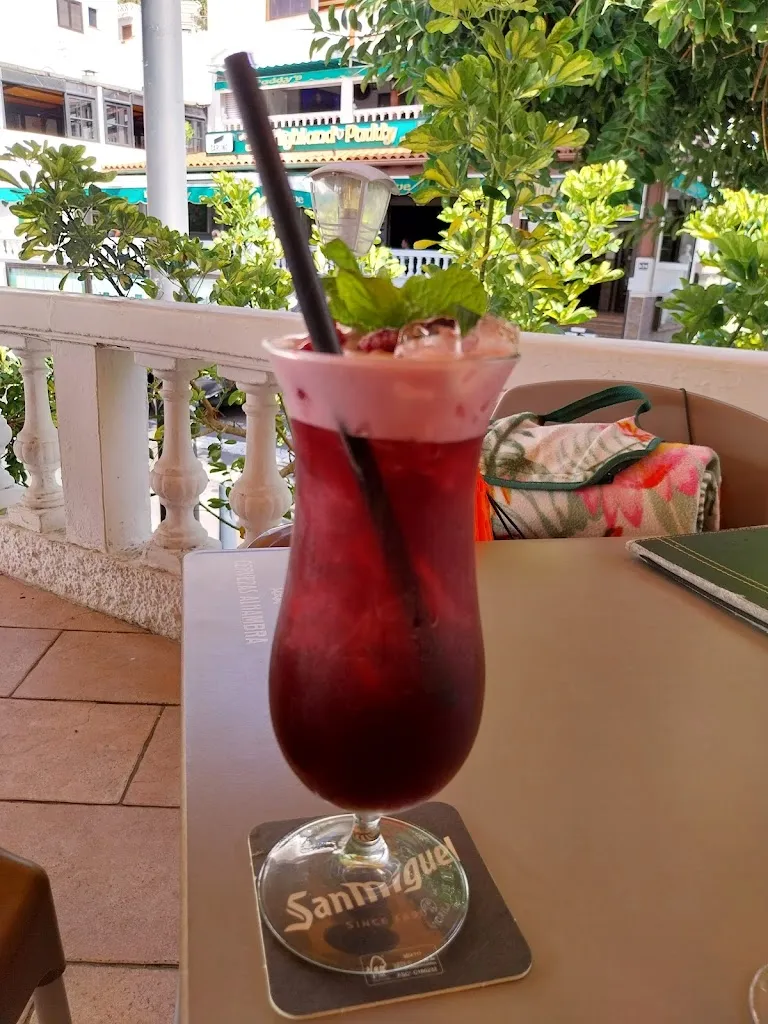 Green Corner_Los Gigantes_slider_image_2