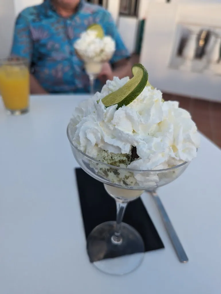 Menu_Las Rosa's - George's Bar & Restaurant_Los Gigantes_image_3