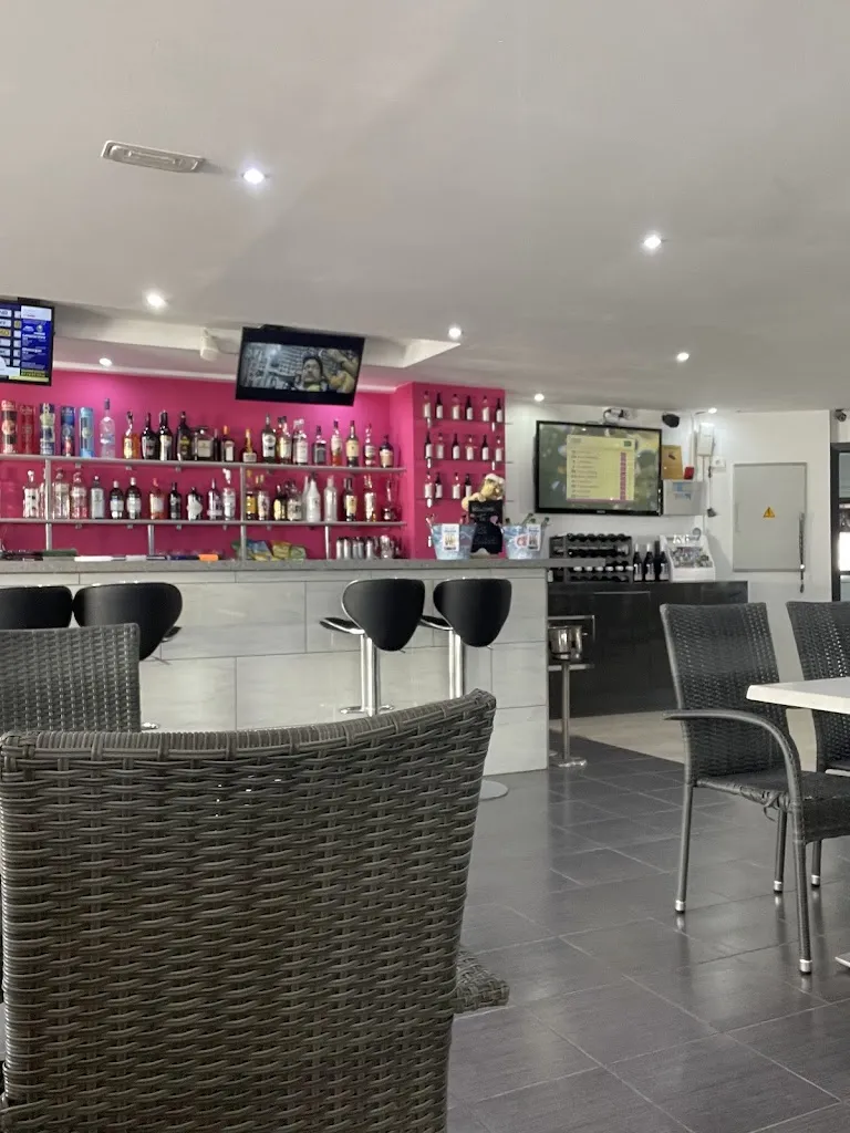 Las Rosa's - George's Bar & Restaurant ristorante a Los Gigantes