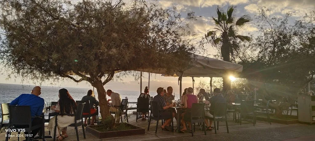 Irina “Irina V M” Malkmus_Restaurante Saúco_Los Gigantes_review