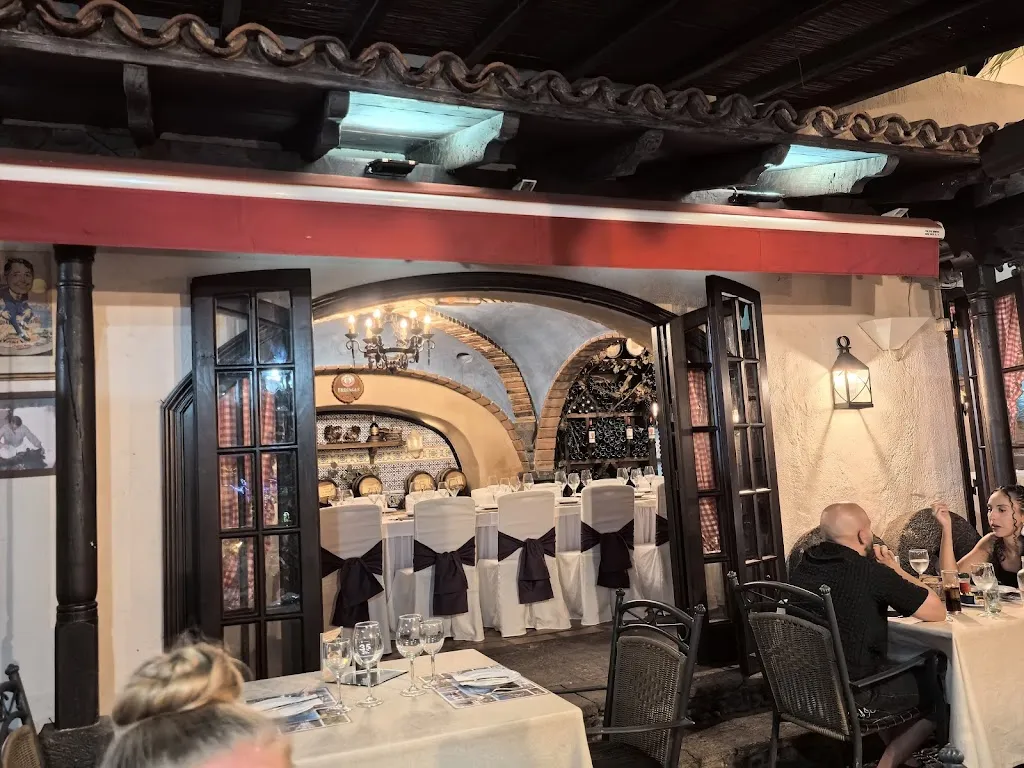 Mesón El Monasterio_Los Realejos_slider_image_3