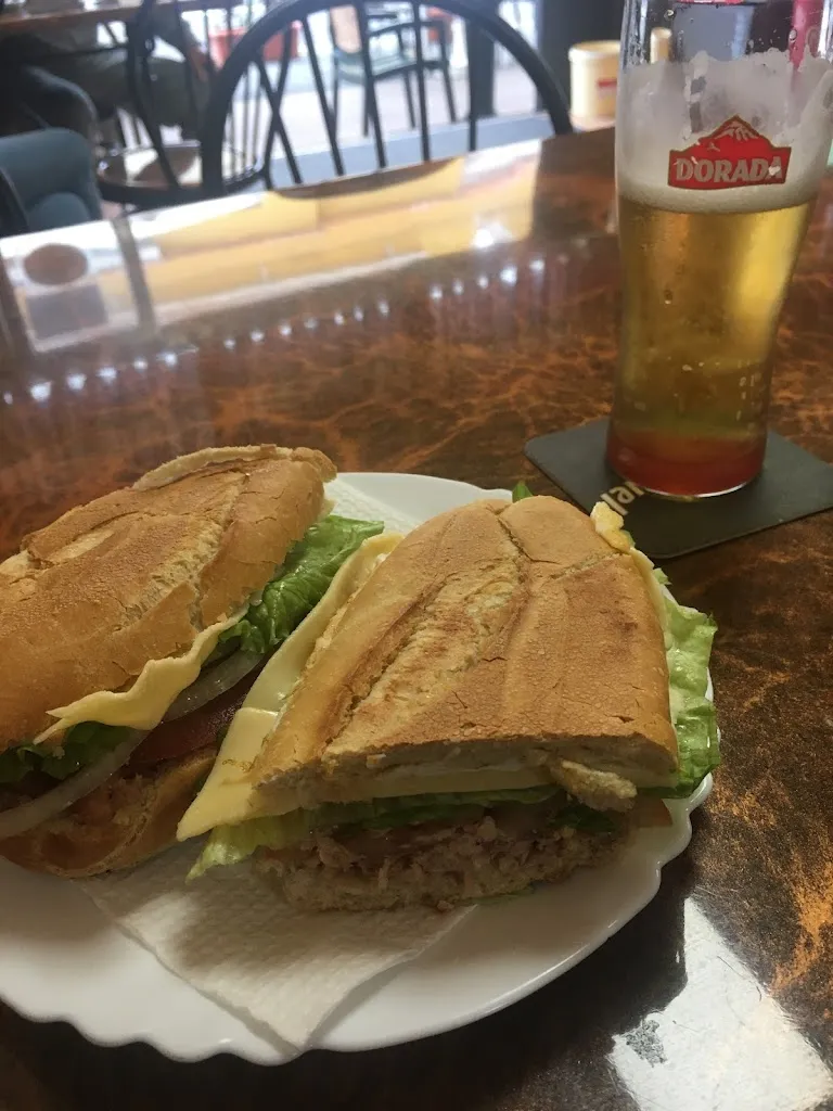 Hans-Henning Gabriel_Cafetería Paraíso_Los Realejos_review