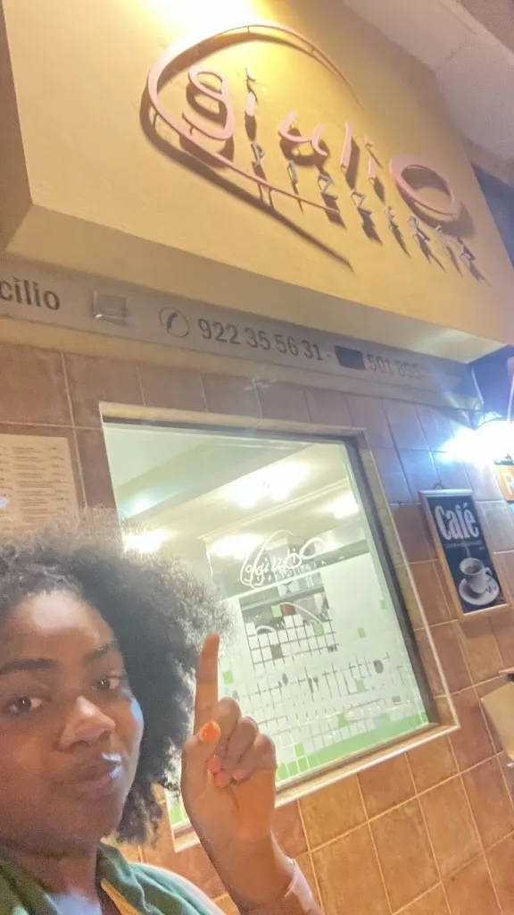 Raafaela Freeitas_Pizzería Giulio_Los Realejos_recensione